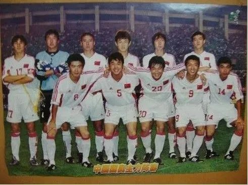 罗马诺写道：RB莱比锡已经与埃尔马斯就个人条款达成一致，与那不勒斯的谈判进入到最后阶段。